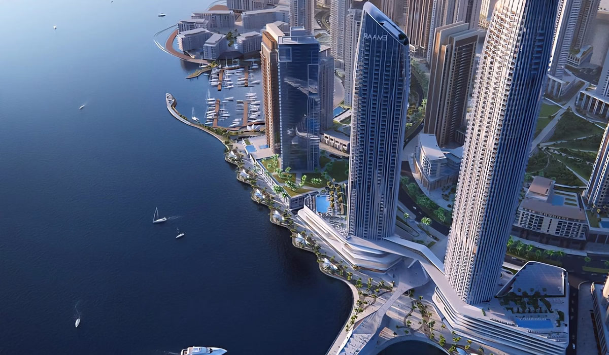 Panoramic view of luxury waterfront apartments in Dubai Creek Harbour